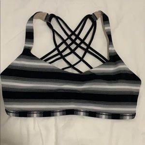 Lululemon free to be bra wild sports bra